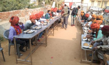 इंदिरा रसोई योजना सेंटर पर कार्यक्रम का हुआ आयोजन, नगरपालिका चैयरमैन सहित पार्षदों का किया सम्मान