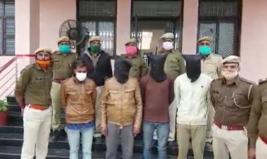 ट्रक से लकडी की लूट के मामले में चार शातिर बदमाश गिरफ्तार