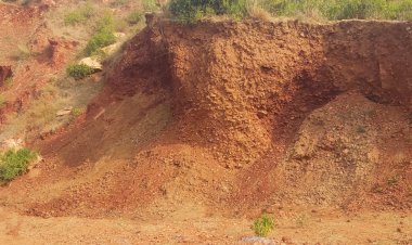 धड़ल्ले से चल रहा बड़े पैमाने पर अवैध खनन, जिम्मेदार बने मूकदर्शक