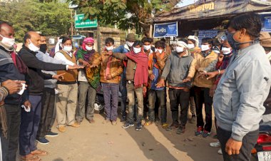 भीलवाड़ा में सुमंगल सेवा संस्थान एवं जाॅन कमेटी के तत्वावधान में 450 लोगो ने लिया मतदान एवं कोरोना गाईडलाईन की पालना करने का संकल्प