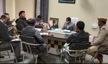 अधिकारी आमजन की समस्याओं को निराकरण तत्परता से करें- एसडीएम