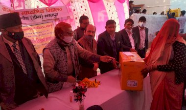 80 विधवाओं 14 पूर्व सैनिकों और 4 दिव्यांगों को कंबल वितरित