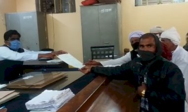 रायपुर के ग्रामीणों ने वन विभाग की भूमि पर अतिक्रमण को हटवाए जाने के लिए एसडीएम वैर को सौंपा ज्ञापन