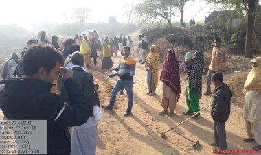 नरेगा कार्य के औचक निरीक्षण में मिली धांधली