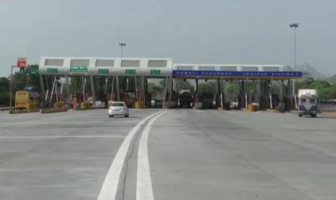 फास्टटैग के बावजूद  भी नेगडिया टोल नाके पर लगी रहती है लम्बी-लम्बी कतारे