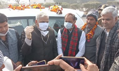 बयाना के काग्रेंसियो ने संभाग प्रभारी का किया स्वागत