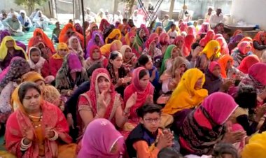 श्रीमद् भागवत सप्ताह मे गोवर्धन पूजा की कथा का प्रसंग सुन मंत्रमुग्ध हुए श्रोता