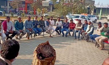 बहरोड व्यापार मण्डल ने साधारण मीटिंग मे लिया 15 व 30 तारीख का सामूहिक अवकाश रखने का फैसला