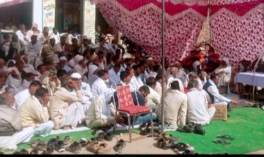 कोंग्रेस धरनार्थियों ने थाना प्रभारी के निलम्ब की मांग