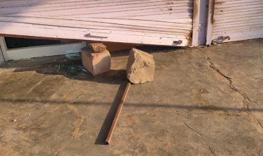 लक्ष्मणगढ़ कस्बे में पुलिस गस्त के दौरान 3 दुकानों ने हुई चोरी, आमजन में भय