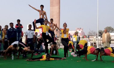 चौरीचौरा के शताब्दी महोत्सव में बच्चों ने की शानदार कलात्मक योग नृत्य की प्रस्तुति