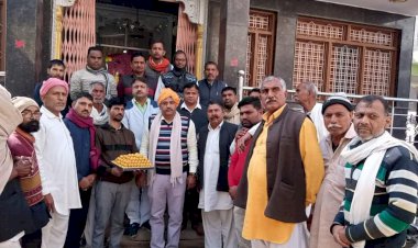 कठूमर में जलजीवन मिशन में 334 लाख रुपये हुए स्वीकृत, ग्रामवासियों ने सरपंच का किया स्वागत