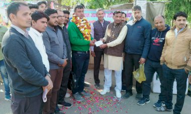 श्री राम मंदिर निर्माण को लेकर डोर टू डोर समर्पण निधि अभियान का किया शुभारंभ