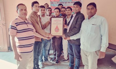 कर्मठ महात्मा ज्योतिबा फूले सेवा संस्था मंडावर द्वारा 123 यूनिट हुआ रक्तदान