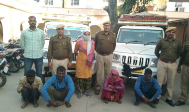 शटर तोड़कर राशन डीलर की दुकान से गेंहू चोरी करने वाले 3 अपराधी चढ़े पुलिस के हत्थे