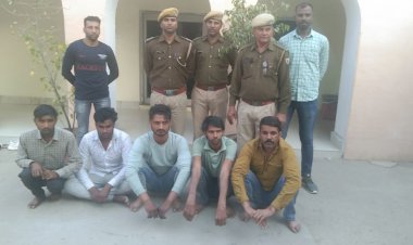 बहरोड़  पुलिस ने किया 6 माह पूर्व घर मे हुई फायरिंग का खुलासा, 5 गिरफ्तार