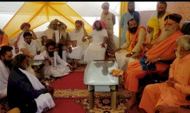 ब्रज के पर्वतों पर हो रहे विनाशाकारी खनन के खिलाफ साधू-संतों व ग्रामीणों का धरना 41वे दिन भी रहा जारी