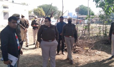 महिला के साथ छेड़खानी व बलात्कार के मामले को को लेकर लाठी भाटा जंग, कई घायल जयपुर रैफर
