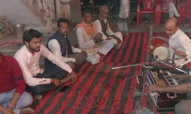 कलाकारों ने भगवान विश्वकर्मा जी की महिमा का किया गुणगान