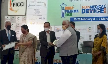 केन्द्रीय रसायन व उर्वरक मंत्री सदानन्द गौडा ने लुपिन को प्रदान किया सामाजिक उत्तरदायित्व अवार्ड