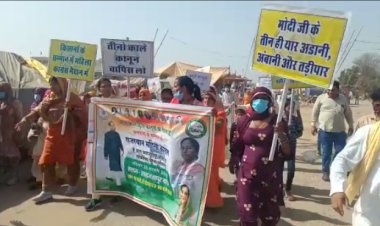 किसान आंदोलन में शाहाजपुर बॉर्डर पर प्रदेश महिला कांग्रेस का जत्था नए अंदाज में कर रहा है विरोध प्रदर्शन