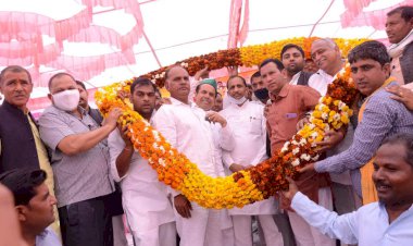 मंत्री भजनलाल जाटव ने दिल खोलकर दी सौगातें फिर भी जनता में विरोध