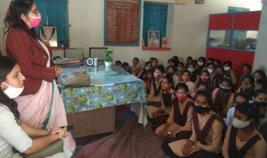 बेटी बचाओ बेटी पढाओ अभियान के तहत विद्यालयों में बालिका शिक्षा एवं आत्मरक्षा की कार्यशाला का हुआ आयोजन