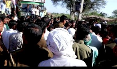 पुलिस की गाड़ी ने मारी मोटरसाइकिल को टक्कर, सास बहू की मौके पर हुई दर्दनाक मौत