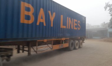 ओवरलोड वाहनों सेकस्बेवासियों सहित  दुकानदारों व राहगीर परेशान