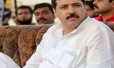 पूर्व सांसद धनंजय सिंह पर कार्यवाही , चर्चित  हत्याकांड मामले में चल रहे थे फरार