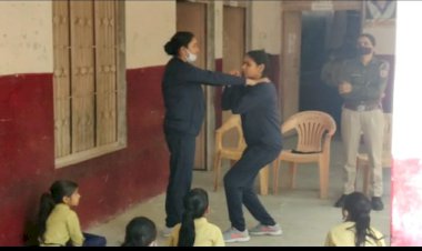 महिला पुलिस की अच्छी पहल, छात्राओं को सिखाए आत्मरक्षा के गुर