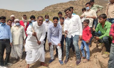 जल एवं मुद्रा संरक्षण के तहत एनीकट खुदाई का कार्य किया शुरू