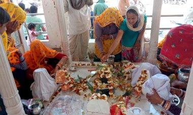 वैदिक मंत्रोच्चारण के साथ हुई शिव परिवार की मूर्तियों की प्राण प्रतिष्ठा