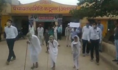 कठूमर में बापू के आदर्शो को लेकर निकाली प्रतीकात्मक दांडी मार्च यात्रा