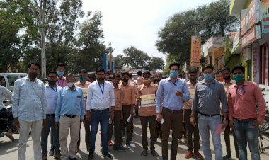 कोरोना के बढ़ते प्रभाव को देखते हुए निकाली जन-जागरूकता रैली