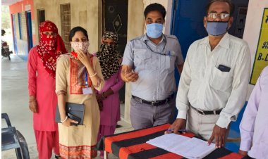 एसडीएम ने किया कोविड वैक्सीनेशन सेंटरो का औचक निरीक्षण