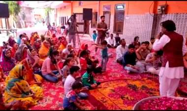 रंगभरनी एकादशी के पर्व पर राजगढ़ कस्बे के अवधूत आश्रम पर धूमधाम से मनाया गया फाग-महोत्सव