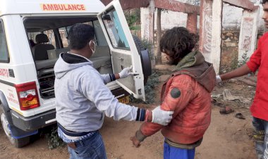 विक्षिप्त, लावारिश मंदबुद्वि युवक को अपनाघर आश्रम भेजा, युवक के शरीर मे पड़े थे कीड़े
