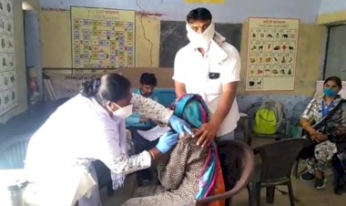 राजकीय उच्च माध्यमिक विद्यालय नसवारी में हुआ कोरोना वैक्सीनेशन, 180 लोगो को लगे टीके