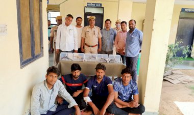 मुंडावर व भिवाड़ी पुलिस की संयुक्त कार्यवाही, चार देशी कट्टे व एक रिवॉल्वर एवं पांच जिंदा कारतूस सहित चार बदमाश गिरफ्तार