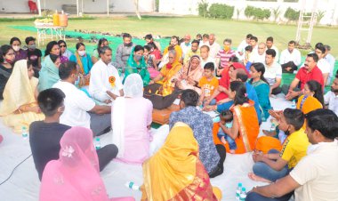 होली पर विश्व कल्याण महायज्ञ का हुआ भव्य आयोजन