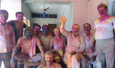 सकट क्षेत्र मे हर्षोल्लास के साथ मनाया गया होली का त्यौहार