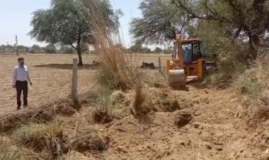 बानसूर तहसीलदार ने आम रास्ते पर 50साल से हो रहे अतिक्रमण को जेसीबी मशीन से मुक्त कराया