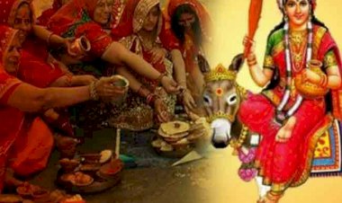 शीतला माता मंदिरों मे ठंडे पकवानों का भोग लगा परिवार के कुशल मंगल रहने की कामना