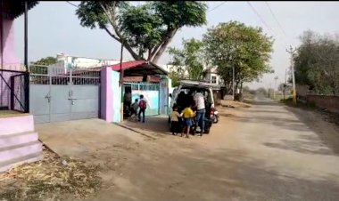 निजि स्कूल संचालक मासूम बच्चों के जीवन से कर रहे हैं खिलवाड़