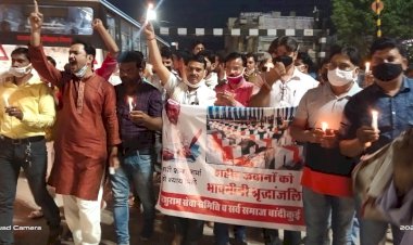 पंडित शंभू शर्मा हत्या के विरोध में और शहीदों के सम्मान में निकाला बांदीकुई में निकाला कैंडल मार्च