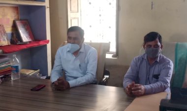 नवनिर्मित गोविंदगढ़ पंचायत समिति में विकास अधिकारी ने किया पदभार ग्रहण लोगों ने किया भव्य स्वागत