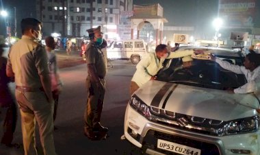 बढ़ते कोरोना संक्रमण को लेकर गोरखपुर में चला मास्क एवं वाहन चेकिंग अभियान