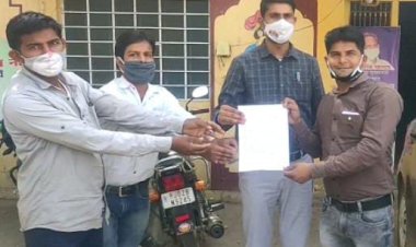 संभागीय आयुक्त समित शर्मा के पदस्थापन को लेकर राज्यपाल व मुख्यमंत्री के नाम ज्ञापन