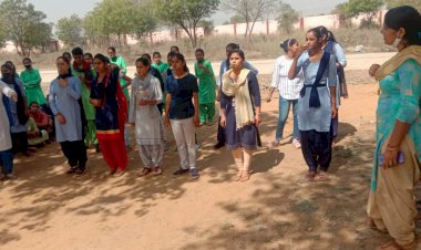 बाबा खेतानाथ महिला शिक्षण प्रशिक्षण महाविद्यालय परिसर में खुला क्षेत्रीय कार्यक्रम के अंतर्गत खेलकूद प्रतियोगिता का हुआ आयोजन